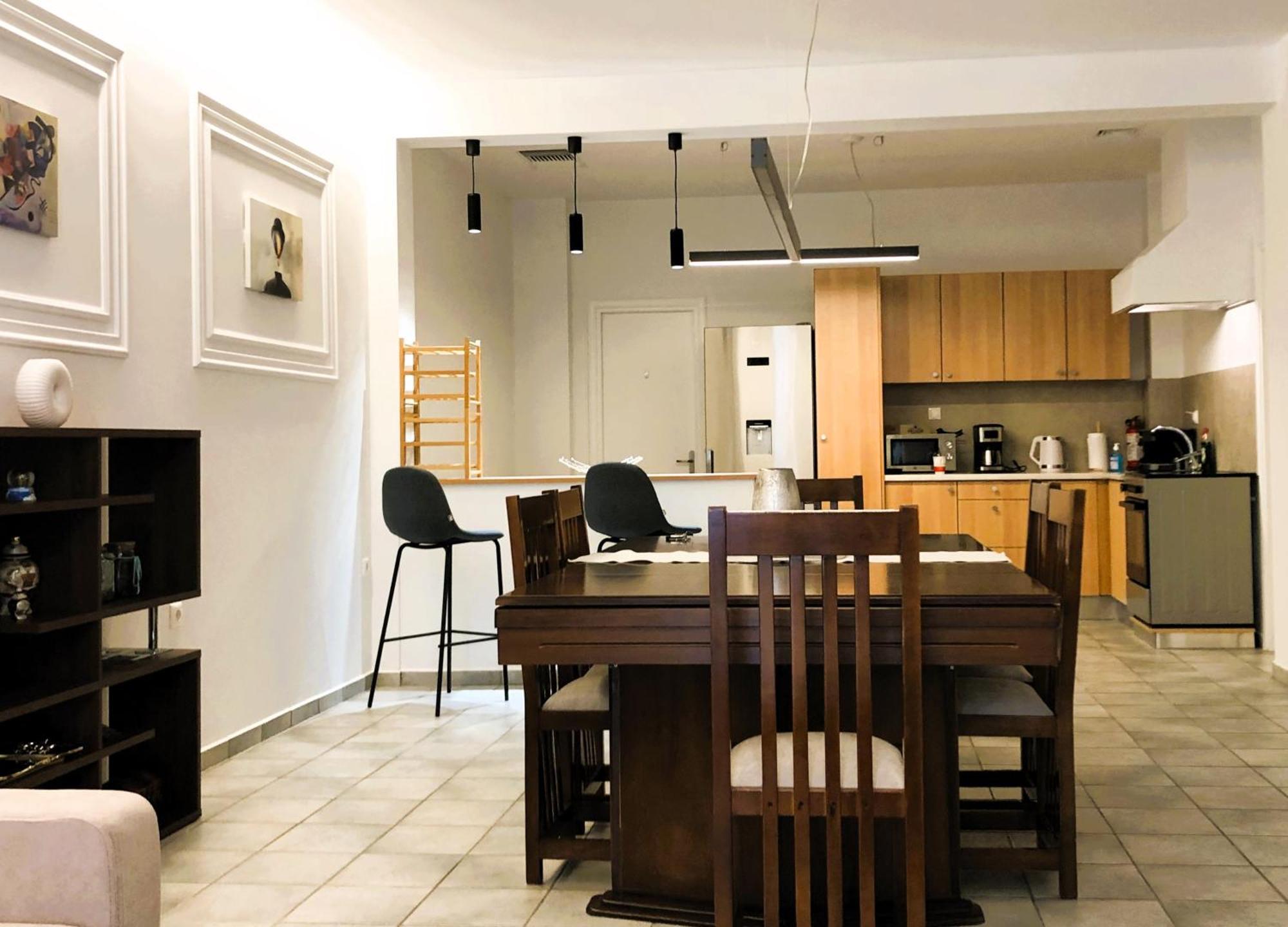 Kadro Apartment