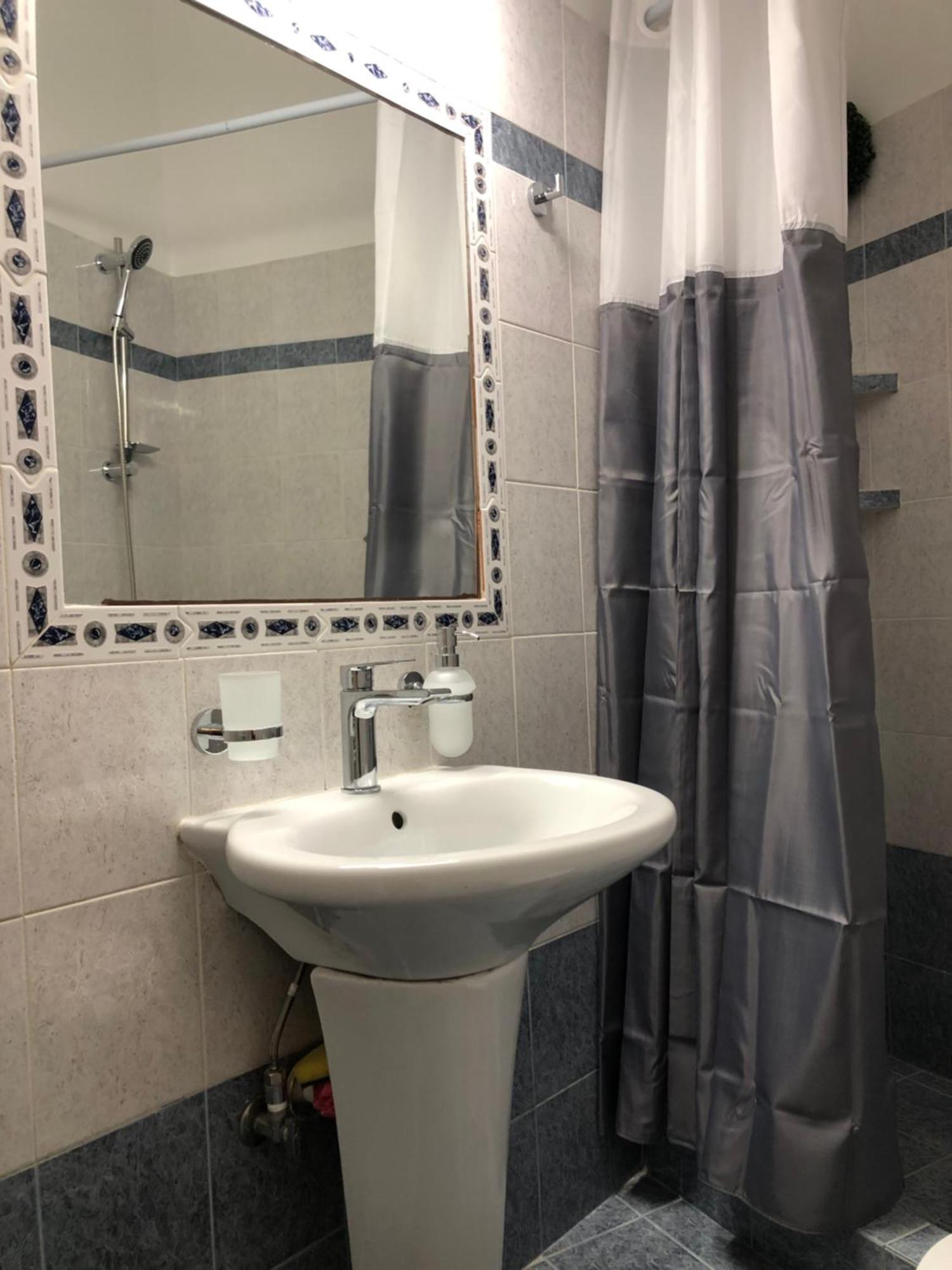 Kadro Apartment *